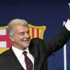 Joan Laporta mostra la seua alegria pel triomf a les urnes. - EUROPA PRESS
