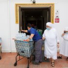 Les Germanetes dels Pobres rebent donacions