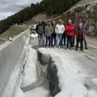Alcaldes del Sobirà ahir al port de la Bonaigua, on van denunciar el mal estat de la calçada. - ACN / MARTA LLUVICH
