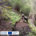 Aquesta setmana un helicòpter ha transportat la pedra fins a Àreu. - A. A