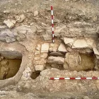 Una de les cisternes d’aigua trobades en antigues actuacions i que va tornar a ser colgada. - A. A. T