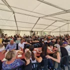 El dinar va reunir la comunitat escolar en el 25 aniversari. - S.C.