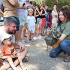 Les famílies van poder admirar de prop les aus rapinyaires. - J. GÓMEZ