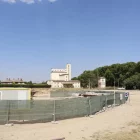 El solar del carrer Josep Pallach de Lleida on s’havia de construir la residència de Pardinyes. - JORDI ECHEVARRIA