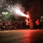 Els Diables, en plena actuació durant la festa major. - J.GÓMEZ