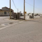 L’encreuament dels camins del Clot de l’Agulló i Vell de Miralcamp, amb diversos clots. - E. FARNELL