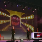 ‘Corta el cable rojo’ se caracterizen peth sòn umor.