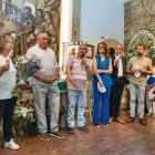 L’ofrena floral i la música tradicional omplen el Peu del Romeu - PAU PASCUAL PRAT