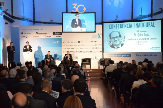 Amb la participació de 600 assistents i una vintena d'experts.