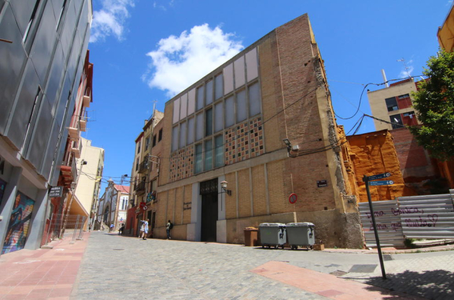 Imagen tomada ayer del edificio de la parroquia de Sant Andreu, en la calle Cavallers.