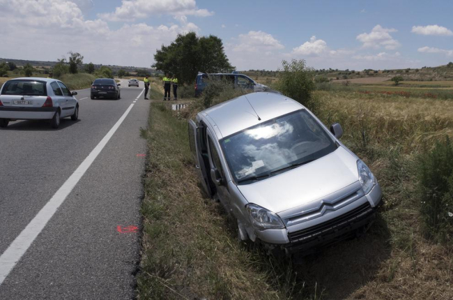 Imatge del vehicle sinistrat a Tarroja de Segarra.