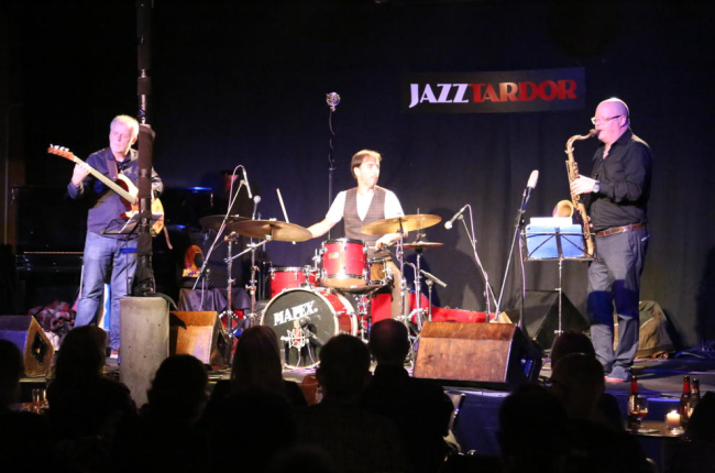 Un momento del concierto de Gonzalo del Val Irish Trio.