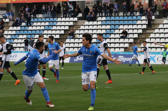 El Lleida se reconcilia con la victoria