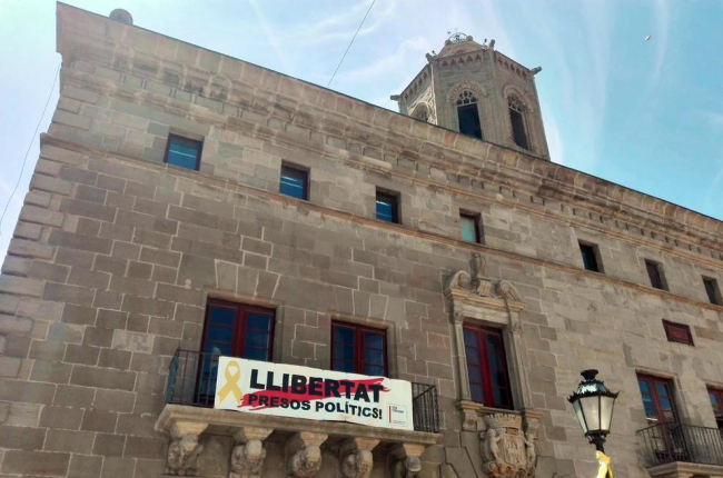 La fachada del ayuntamiento de Cervera en una imagen de ayer.
