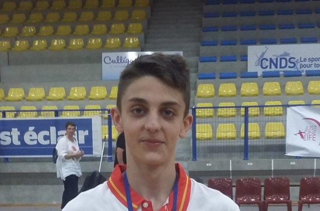 Plata d'Àlex Rubín de Celis amb Espanya