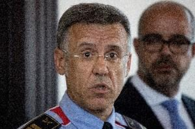 El cap dels Mossos ofereix lleialtat institucional per recuperar la confiança en el Cos