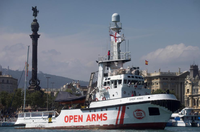 El barco de Open Arms, en el puerto de Barcelona en una imagen de archivo.