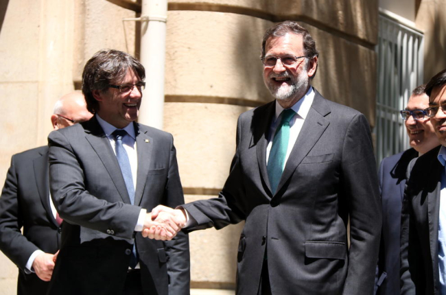 Imatge d’arxiu de Puigdemont i Rajoy del 12 de maig del 2017.