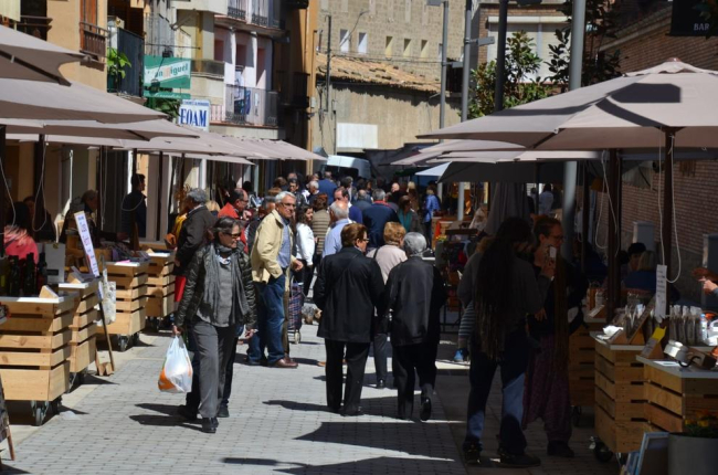 Imatge del mercat Tot d’Aquí, que se celebra els diumenges.