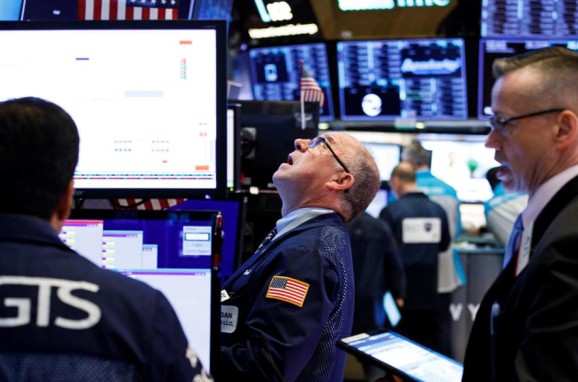 Les borses com la de Nova York van convulsar ahir pels nous aranzels que va anunciar Trump.