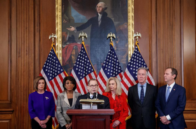 El cap de la Comissió Judicial de la cambra baixa, Jerry Nadler, va informar dels càrrecs contra Trump.