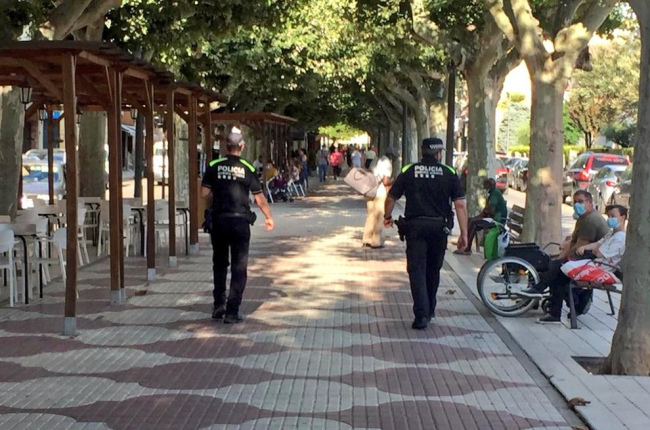La Policía de Balaguer, donde se han comenzado a aplicar multas por incumplir normas de seguridad.