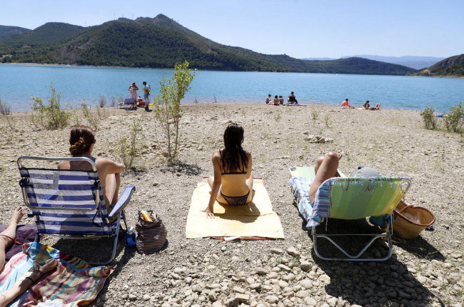 El pantano de Sant Antoni es una de las zonas de baño que hay en las comarcas de Lleida.