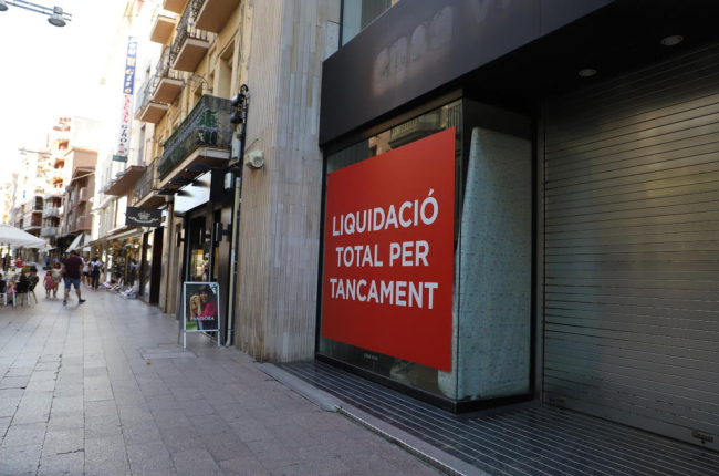 La ciutat de Lleida ha perdut uns 400 comerços en sis mesos de pandèmia
