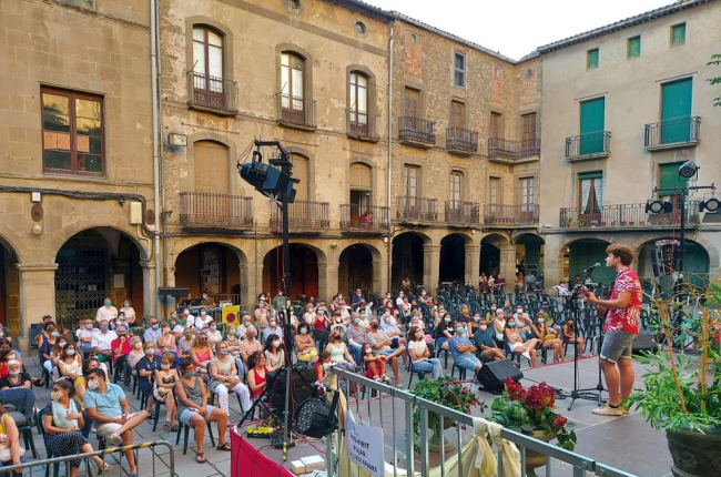 Guissona acomiada els 'Capvespres a la romana' a ritme de pop