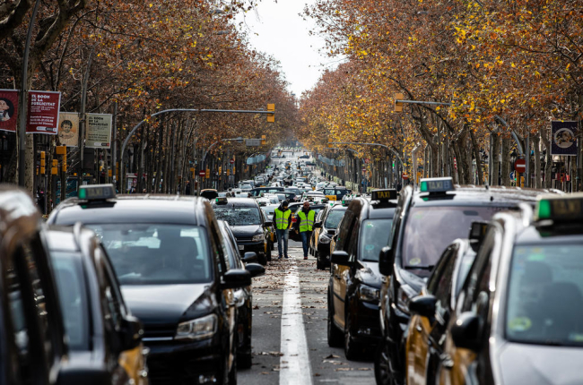 La “guerra” del taxi, que sigue latente, provocó graves problemas de movilidad en Barcelona en enero.