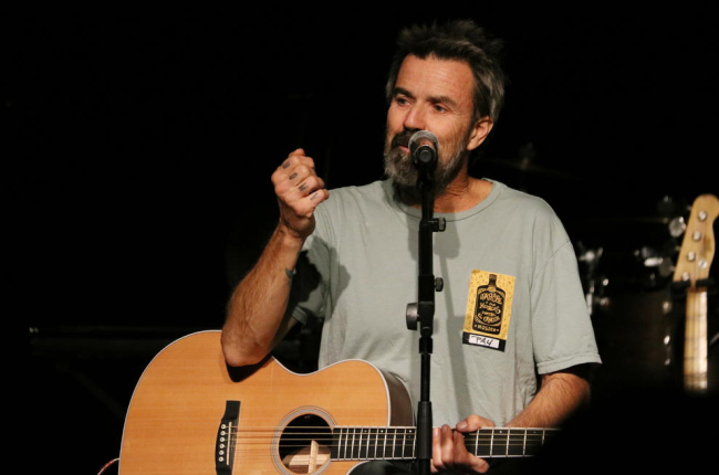Pau Donés, durante un concierto con Jarabe de Palo en 2019.
