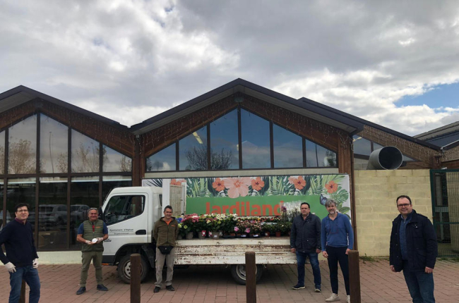 Jardiland dóna plantes per a les residències d'ancians d'Alpicat