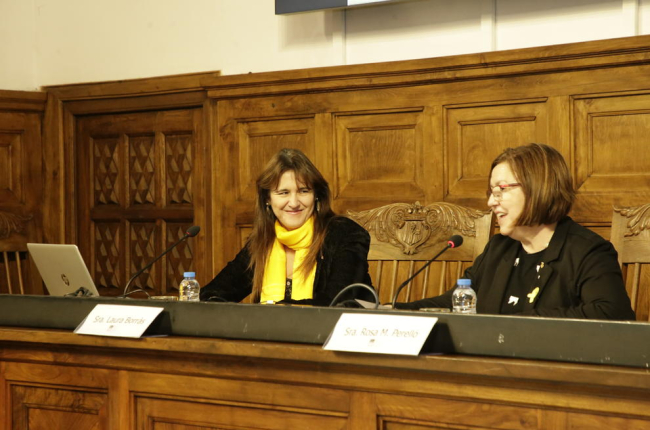 La consellera de Cultura i la presidenta de la Diputació, a l’IEI.