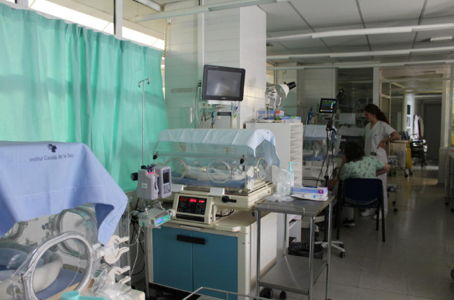 Sala de neonatología en el hospital Arnau de Vilanova de Lleida. 
