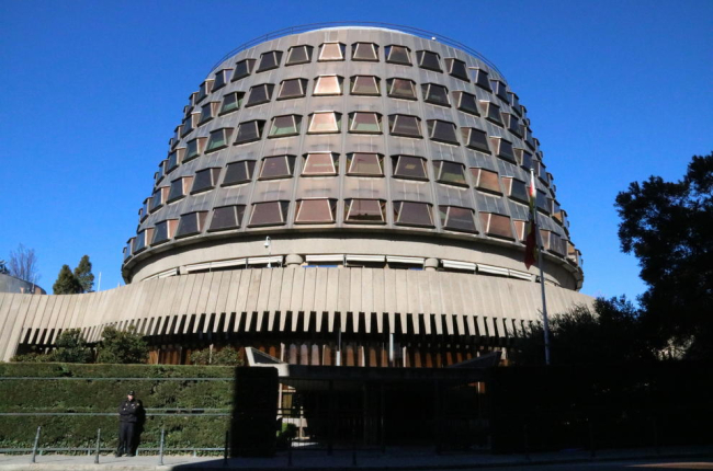 Exterior del Tribunal Constitucional.