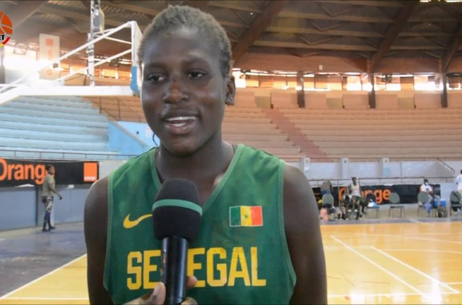 Marième Diop durante una entrevista con la selección senegalesa.