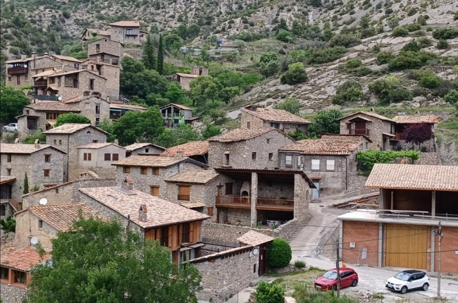 Vista del pueblo de Cabó, en el Alt Urgell.