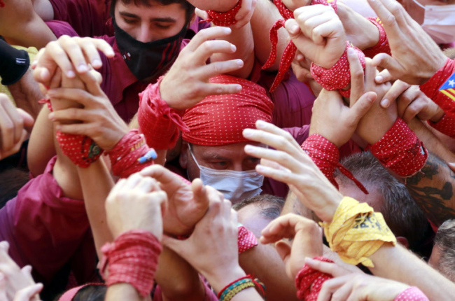Els Castellers de Lleida tornen a actuar per les Festes de Tardor després de més d'un any i mig aturats
