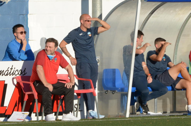 Gabri, entrenador del Lleida, durant un partit.