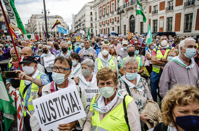 Milers de pensionistes de tot Espanya van acudir a la protesta.