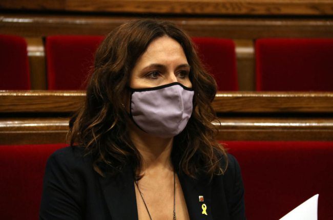 La consellera de la Presidencia, Laura Vilagrà, durante el pleno del Parlament.