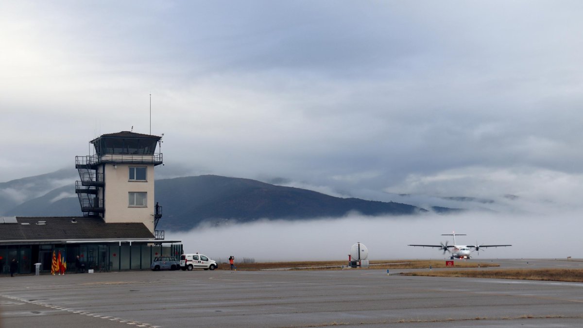 L’arribada del primer avió de Palma a la Seu divendres passat. - ACN