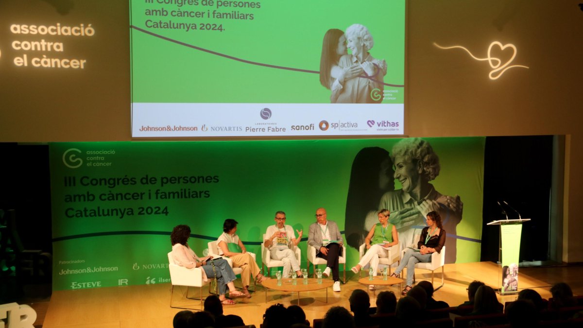 Taula rodona sobre la reincorporació a la feina en el marc del 3r Congrès de persones amb càncer i familiars de Catalunya 2024