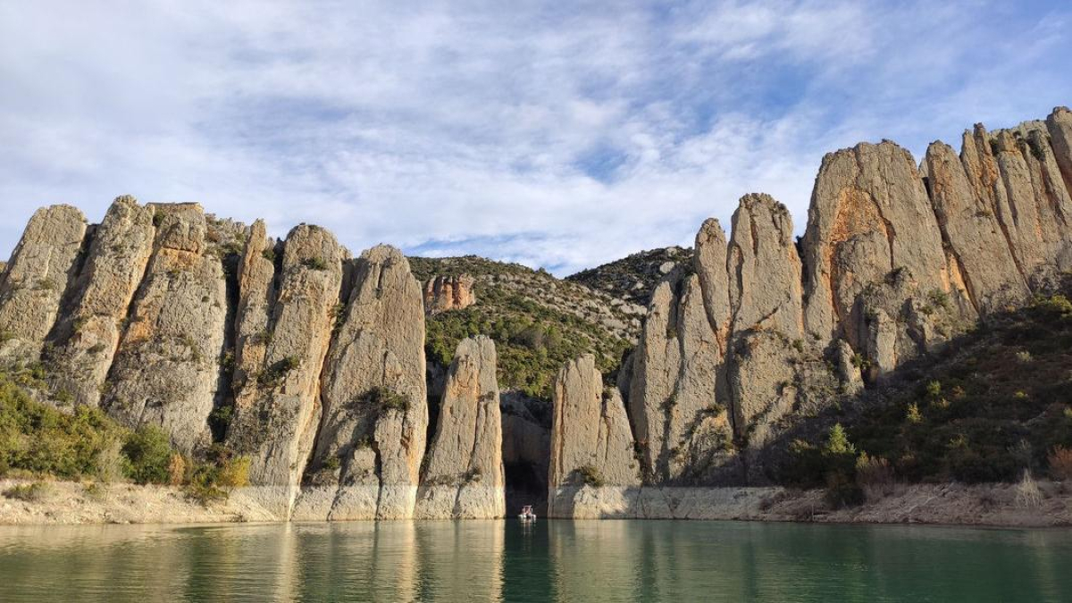 Así se encuentra la zona de Finestres, en Canelles, tras la recuperación generalizada de los pantanos.