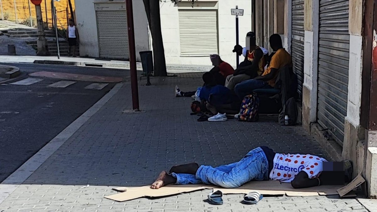 El Barrio Antiguo continúa con sintecho