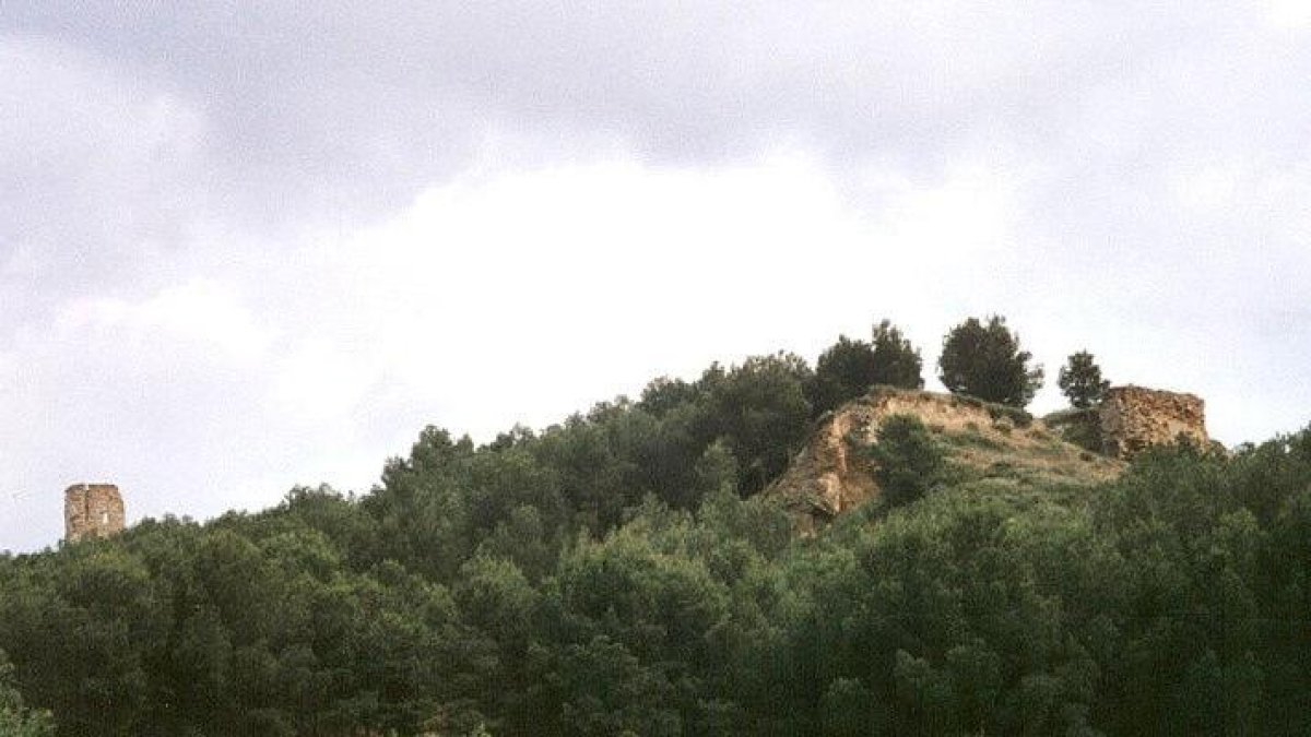 La zona de reunión de las acusadas de brujería estaba en un montículo cercano al Torreón de los Moros de Tamarit de Llitera - DPH