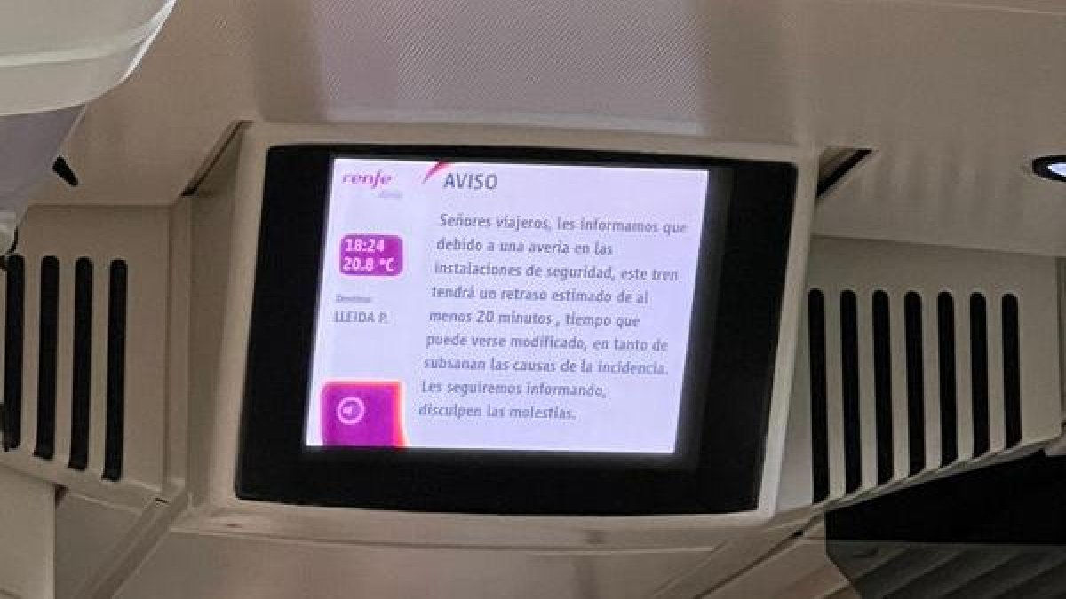 El Avant que llega a Lleida a las 19.00 horas ayer lo hizo a las 21.00. - PLATAFORMA USUARIS AVANT CATALUNYA
