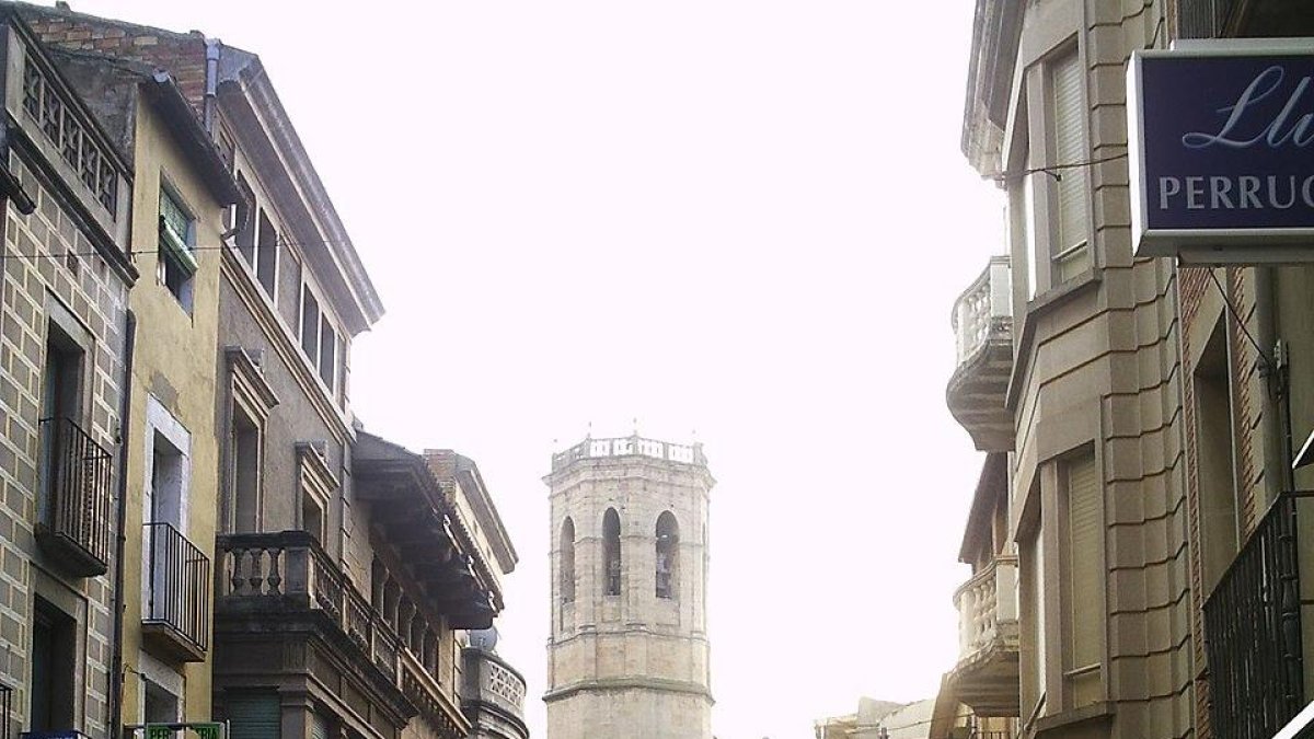 Imagen de archivo de la calle del Carme de Tàrrega.