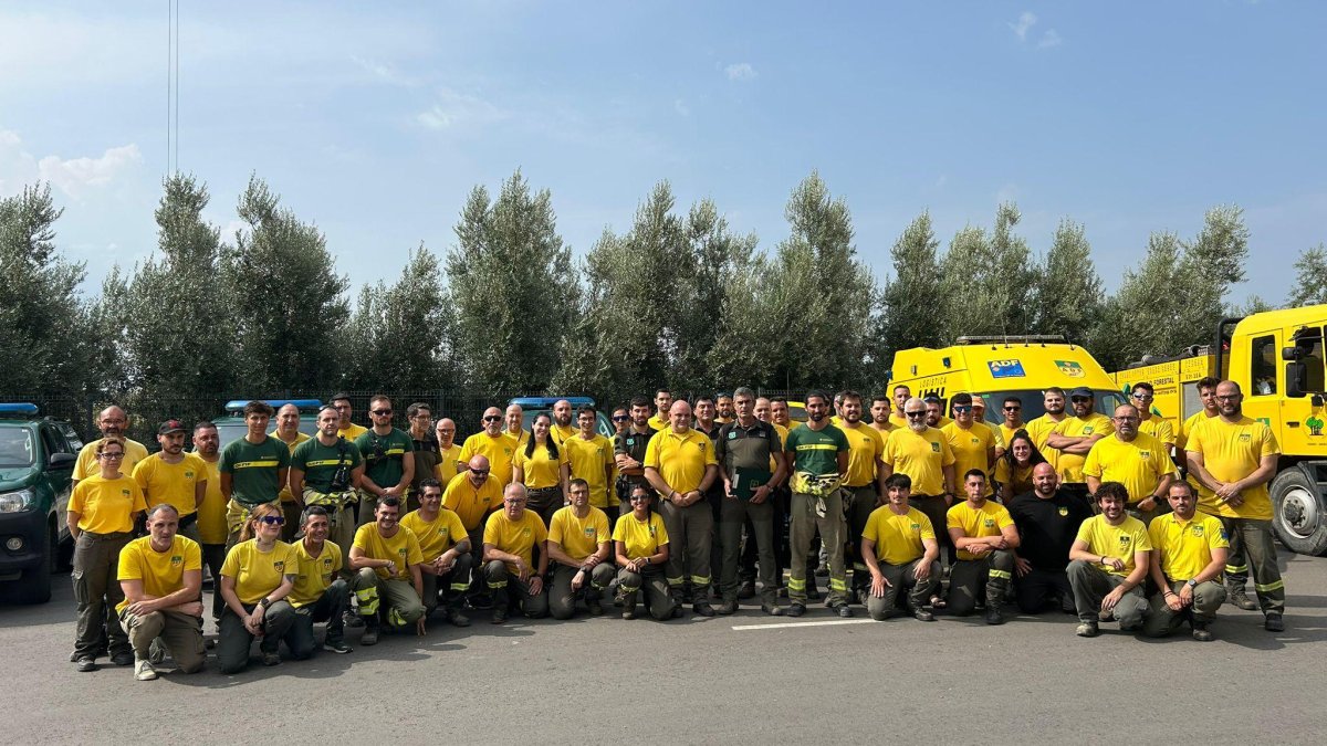 Un nou comboi català surt de Torrefarrera cap a Castella i Lleó per ajudar en els incendis forestals