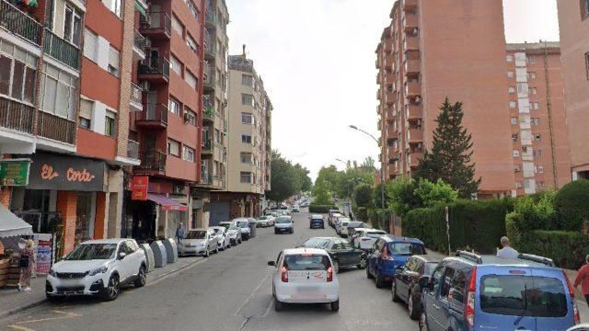Un tram del carrer Pius XII de Lleida.